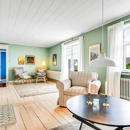 Skipper House With Views Of The North Sea Ferienhaus *